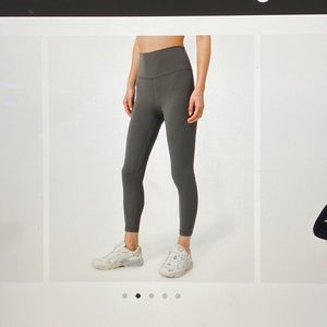 Lululemon Align 25”